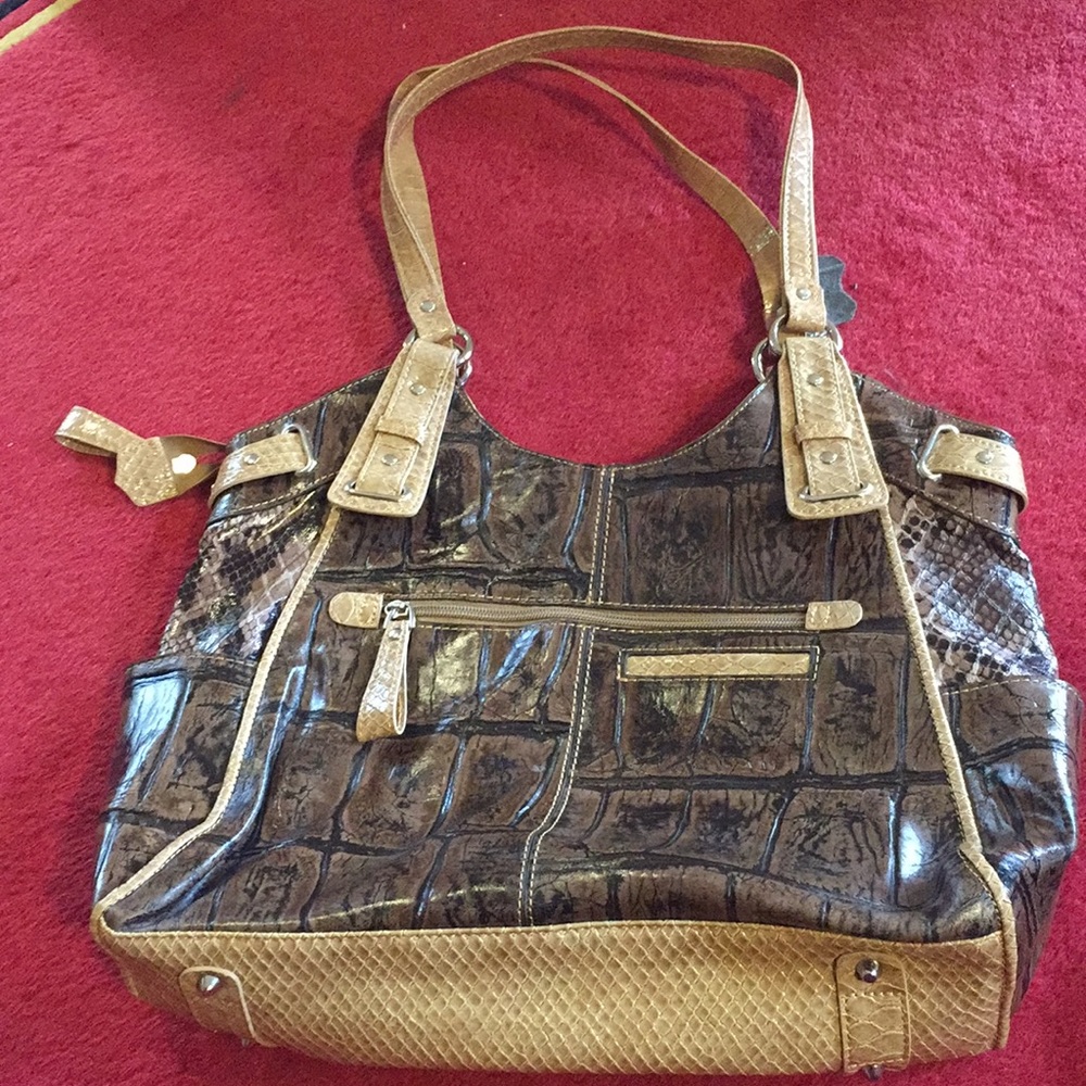 Purse - Picture 2 of 2